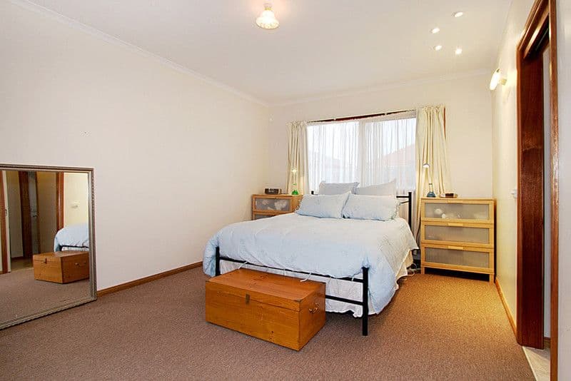 11 Trevethic Road, SPRINGVALE VIC 3171, Springvale - Thumbnail 5