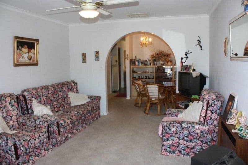 43 Federation Avenue, COROWA NSW 2646, Corowa - Thumbnail 3