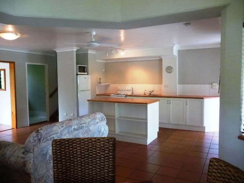 32 MOWBRAY Street, PORT DOUGLAS QLD 4877, Port Douglas - Thumbnail 3