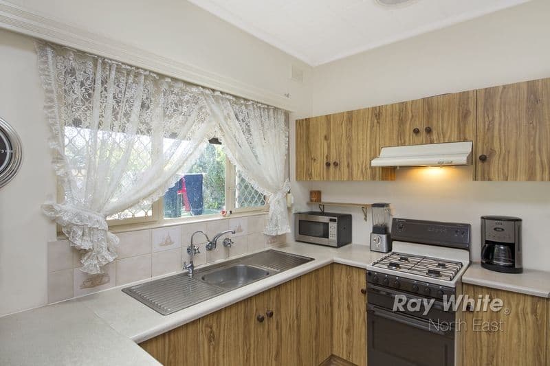 22 Barmera Avenue, Hope Valley SA 5090, Hope Valley - Thumbnail 3