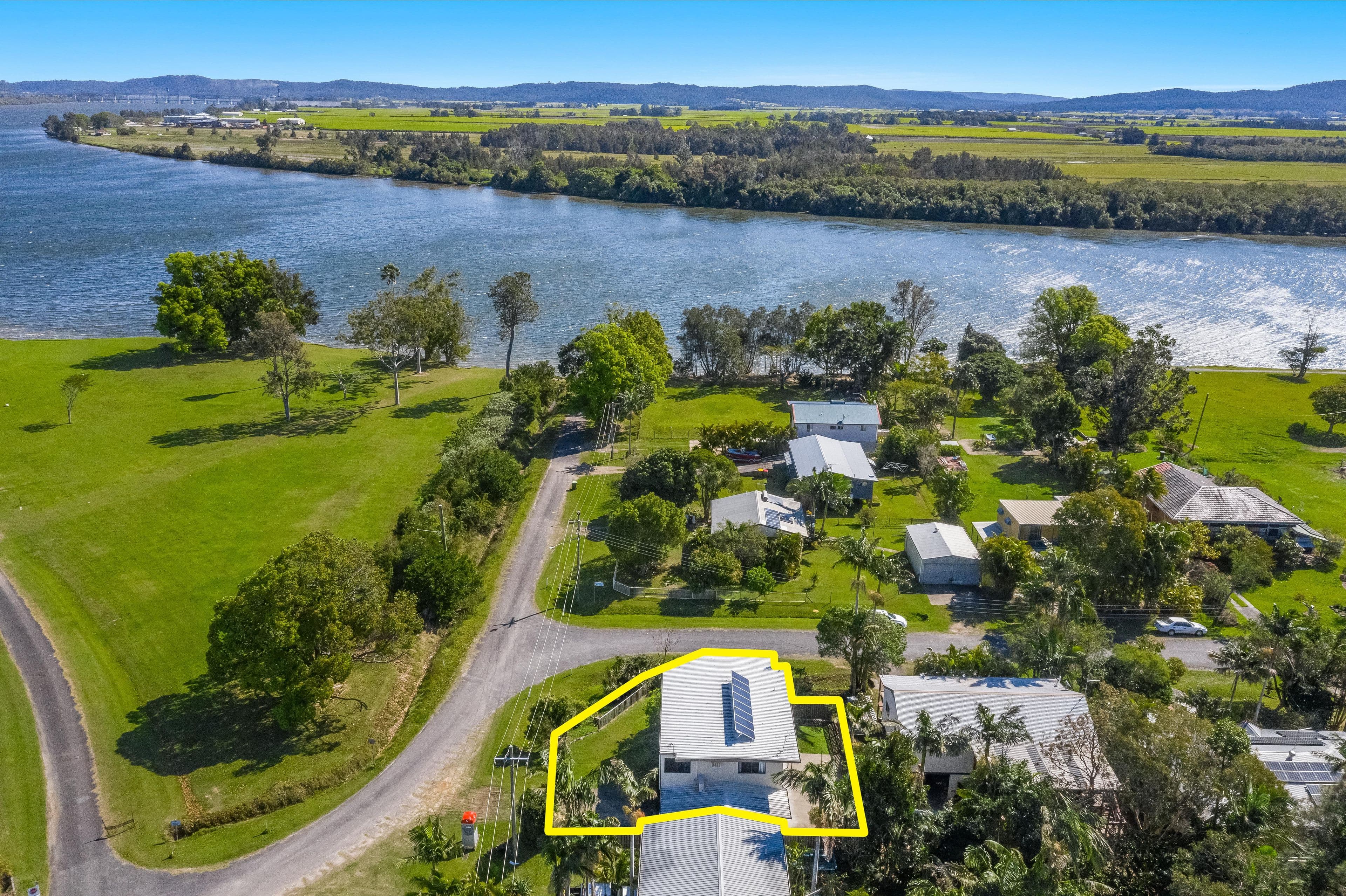 7 Yamba Street, Palmers Island NSW 2463, Palmers Island - Thumbnail 2