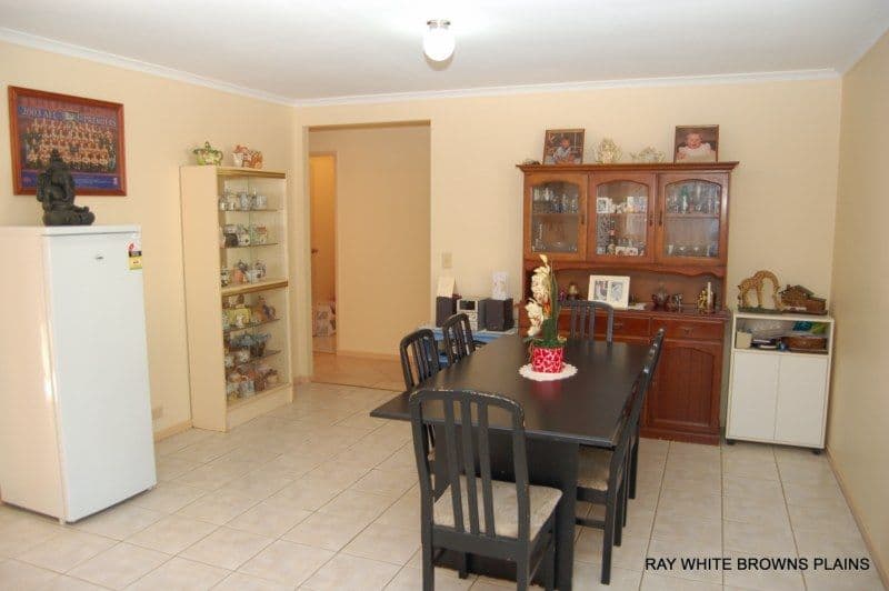 27  Bottlebrush Drive, REGENTS PARK QLD 4118, Regents Park - Thumbnail 3