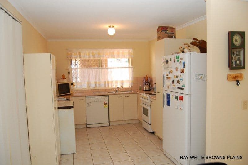 27  Bottlebrush Drive, REGENTS PARK QLD 4118, Regents Park - Thumbnail 4