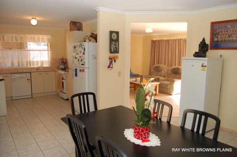 27  Bottlebrush Drive, REGENTS PARK QLD 4118, Regents Park - Thumbnail 5