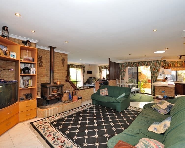 61 Mahogany Drive, HALLS HEAD WA 6210, Halls Head - Thumbnail 5