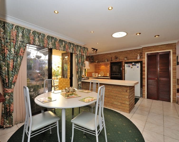 61 Mahogany Drive, HALLS HEAD WA 6210, Halls Head - Thumbnail 7