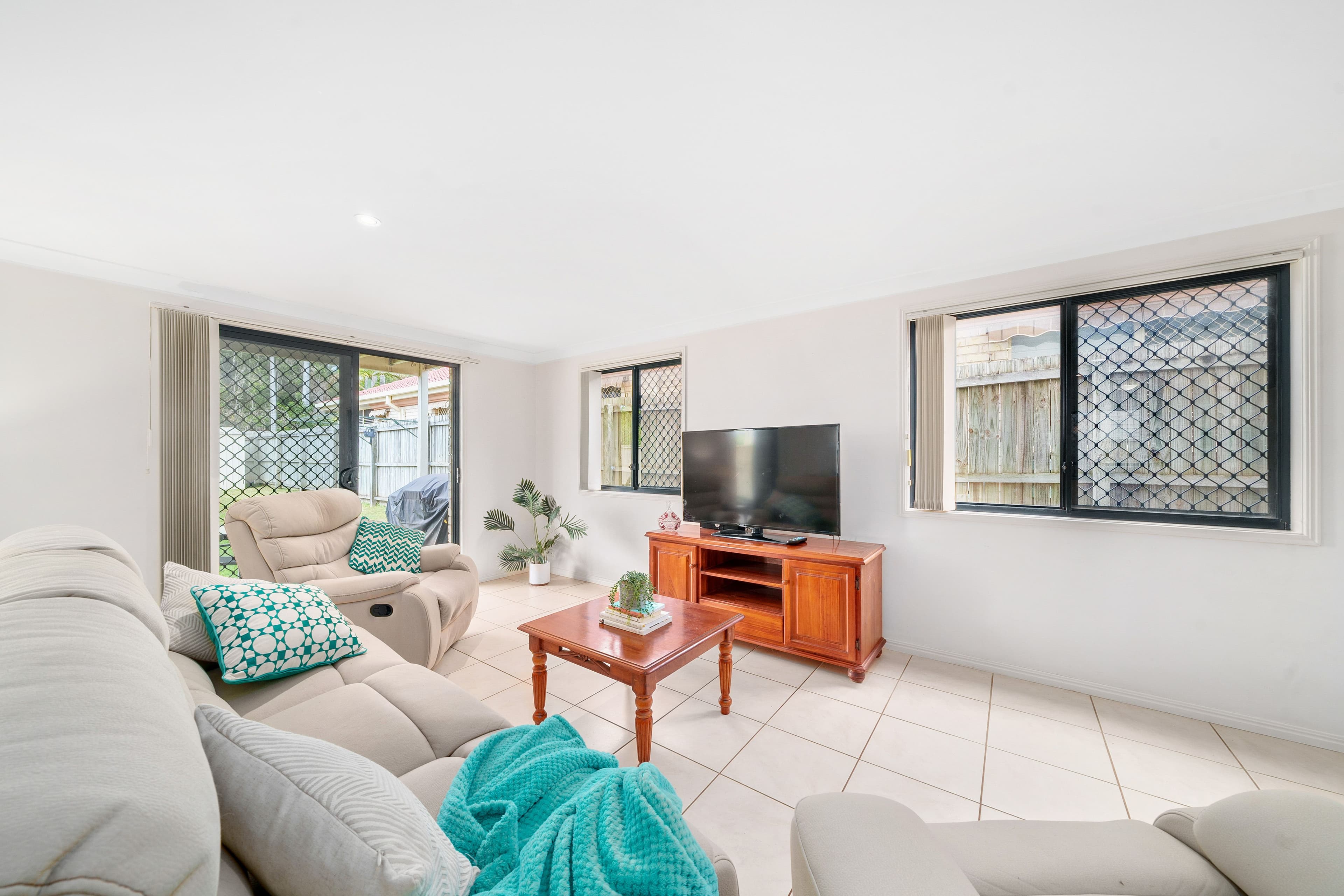 5A Osbourne Street, Scarborough QLD 4020, Scarborough - Thumbnail 4