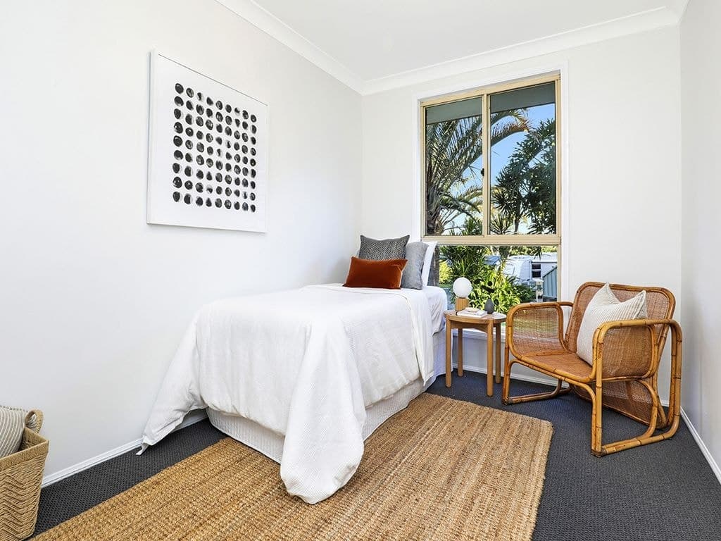 8 Habeda Avenue, Horsley - Thumbnail 8