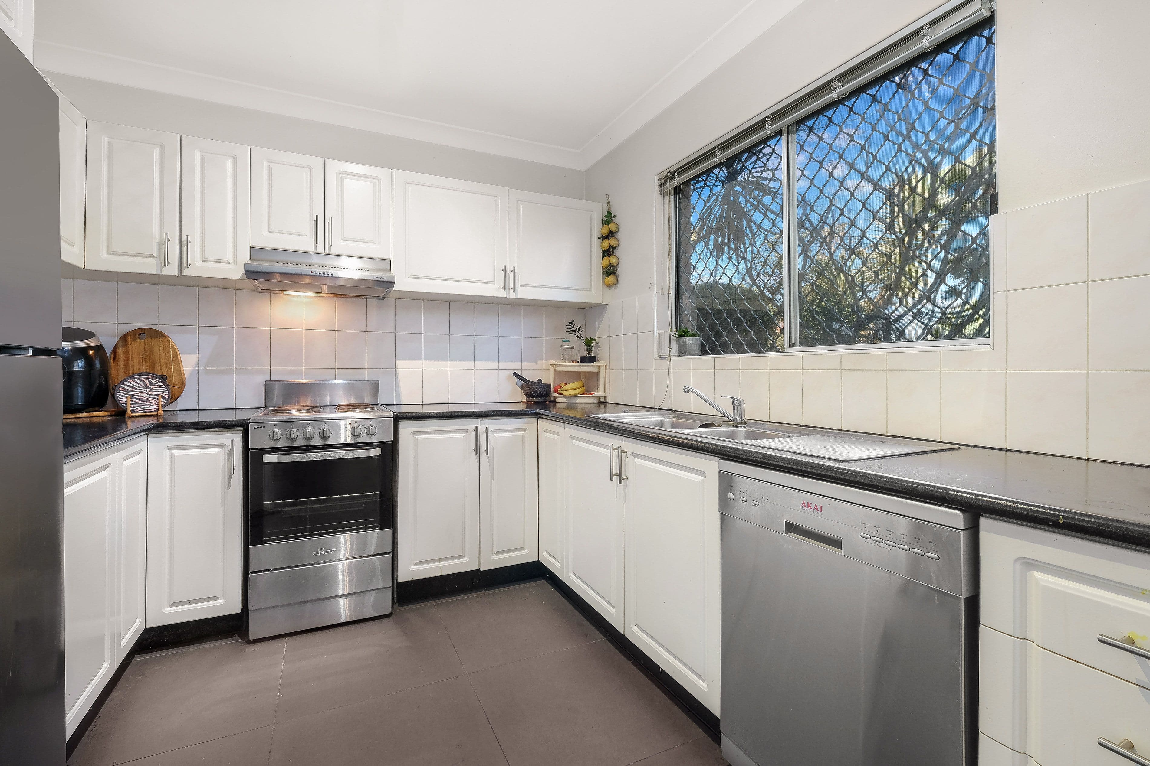 4 Ocean Street, Penshurst NSW 2222, Penshurst - Thumbnail 2