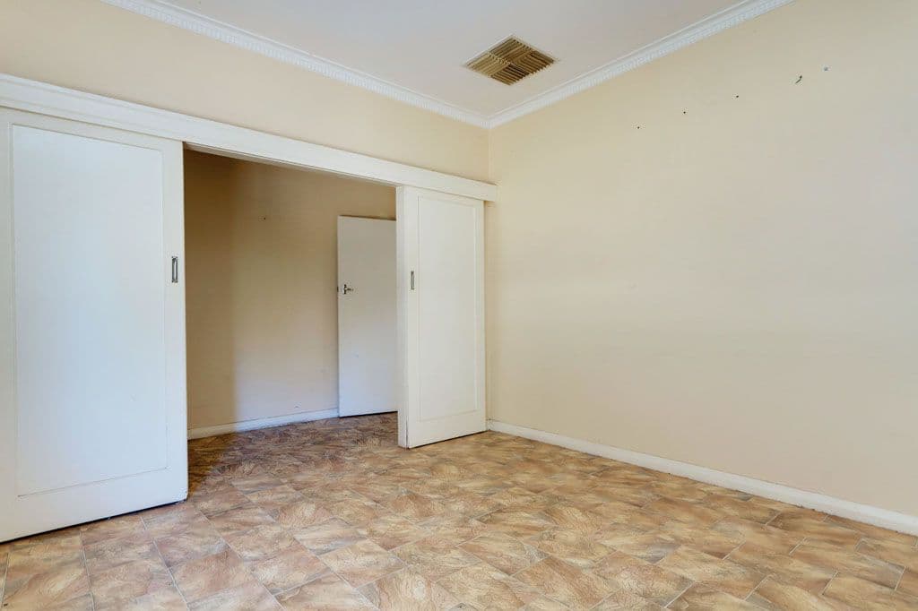 6 Christina Street, MARION SA 5043, Marion - Thumbnail 3