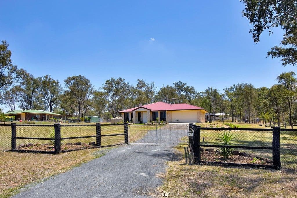42 Walnut Drive, Brightview QLD 4311, Brightview - Thumbnail 2