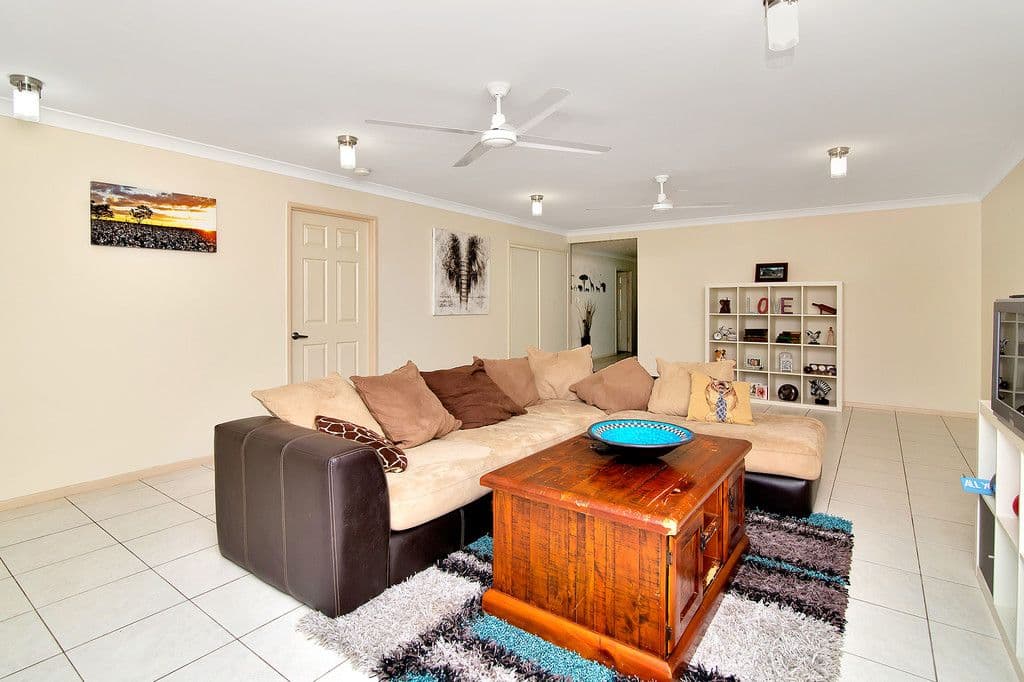 42 Walnut Drive, Brightview QLD 4311, Brightview - Thumbnail 4
