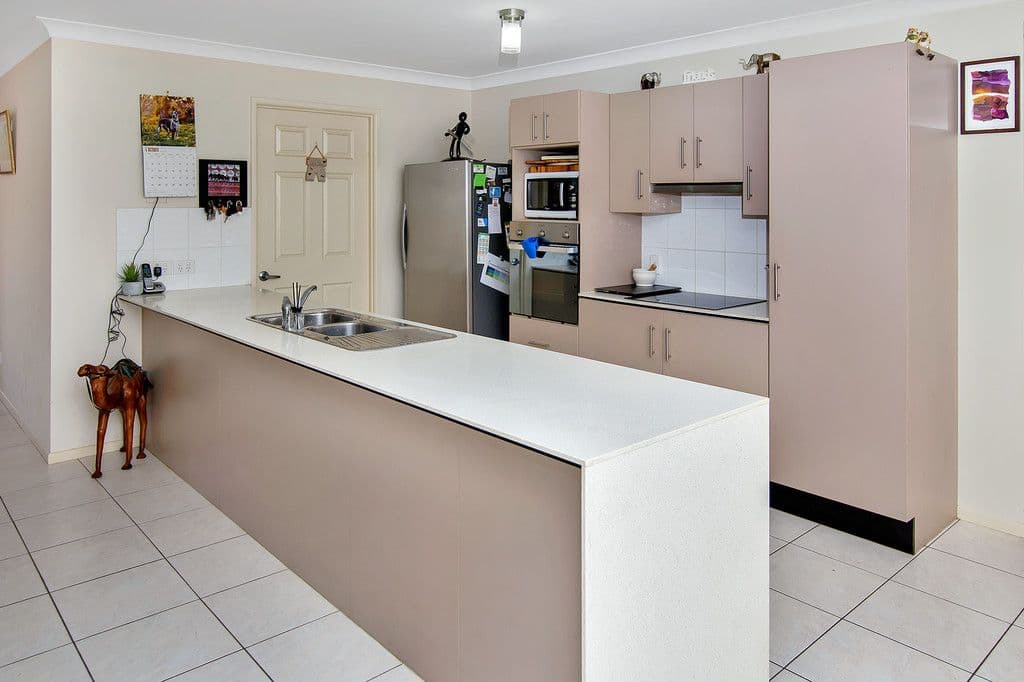 42 Walnut Drive, Brightview QLD 4311, Brightview - Thumbnail 6