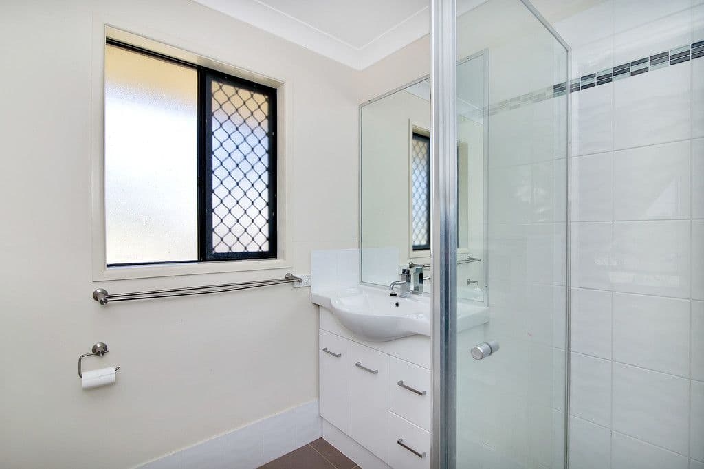 42 Walnut Drive, Brightview QLD 4311, Brightview - Thumbnail 8