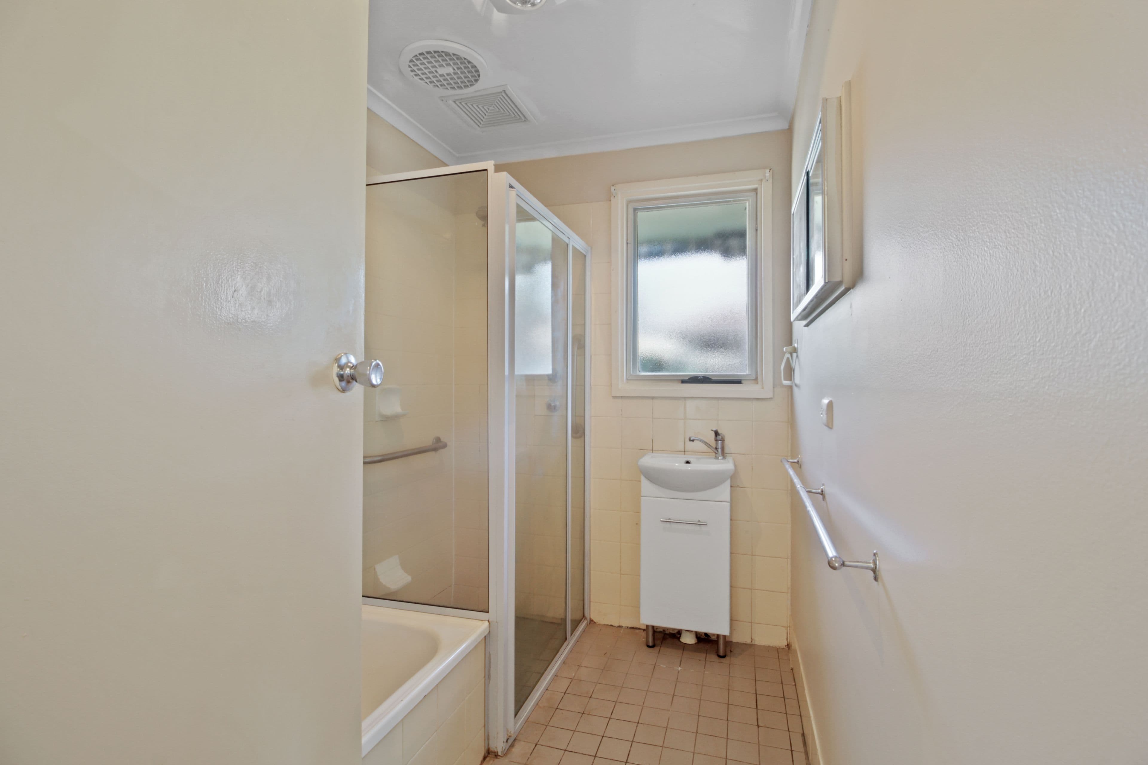 4 Morant Avenue, Renmark SA 5341, Renmark - Thumbnail 8
