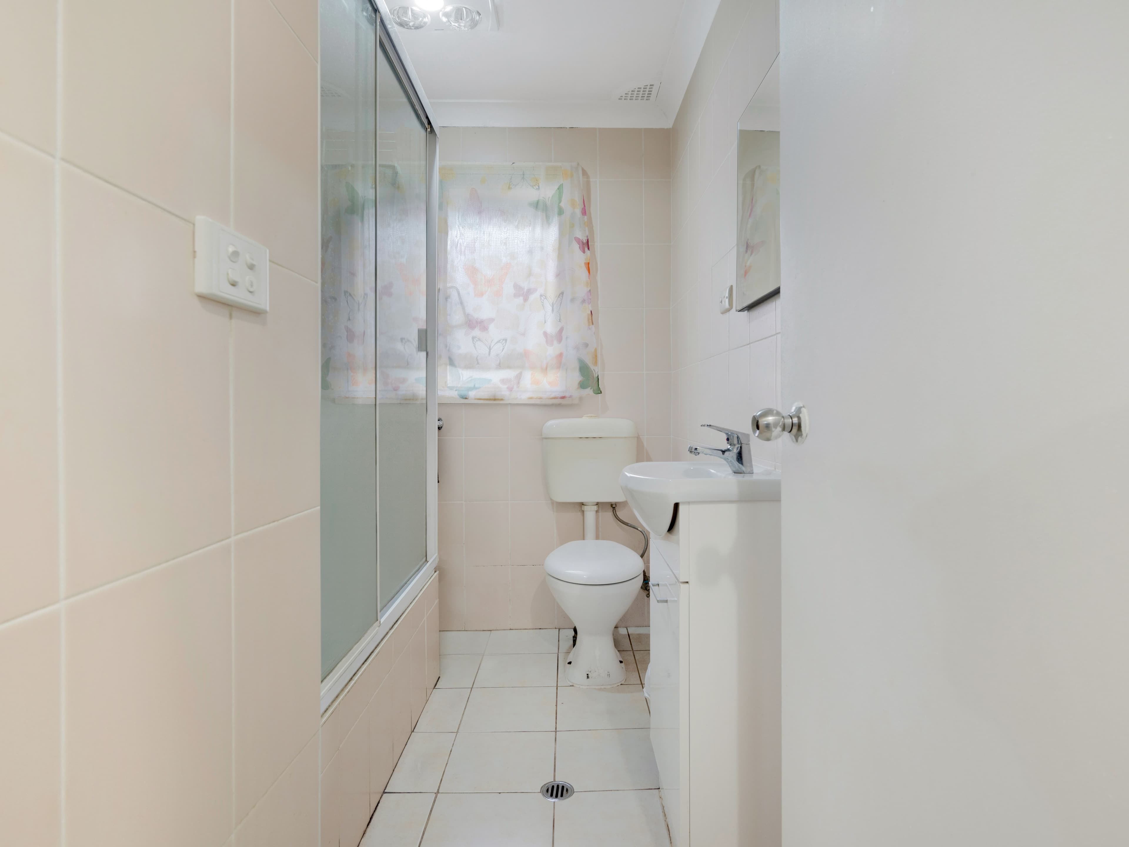 7 Hickory Place, Macquarie Fields NSW 2564, Macquarie Fields - Thumbnail 6