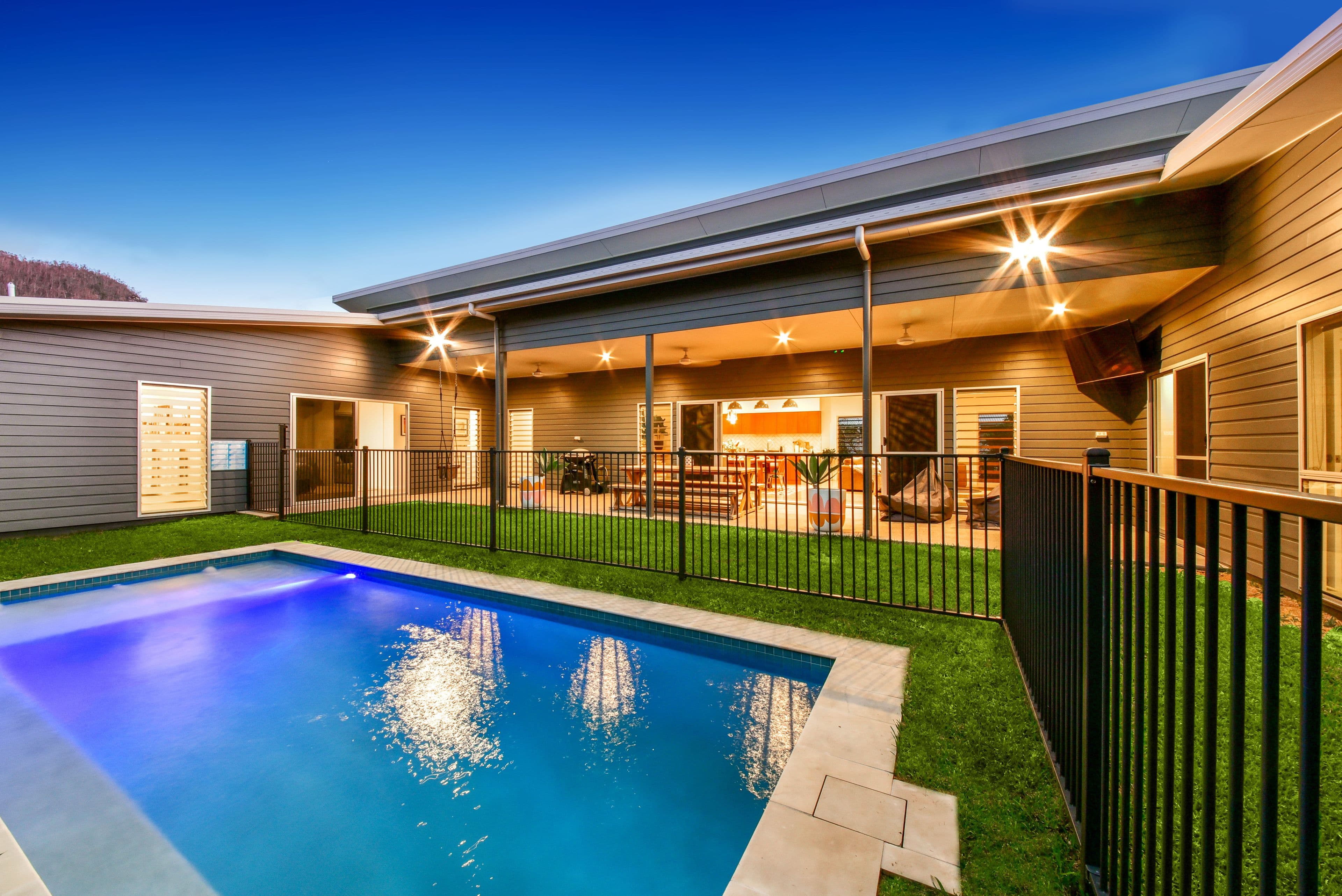 7 Ryben Court, Cannonvale QLD 4802, Cannonvale - Image 1