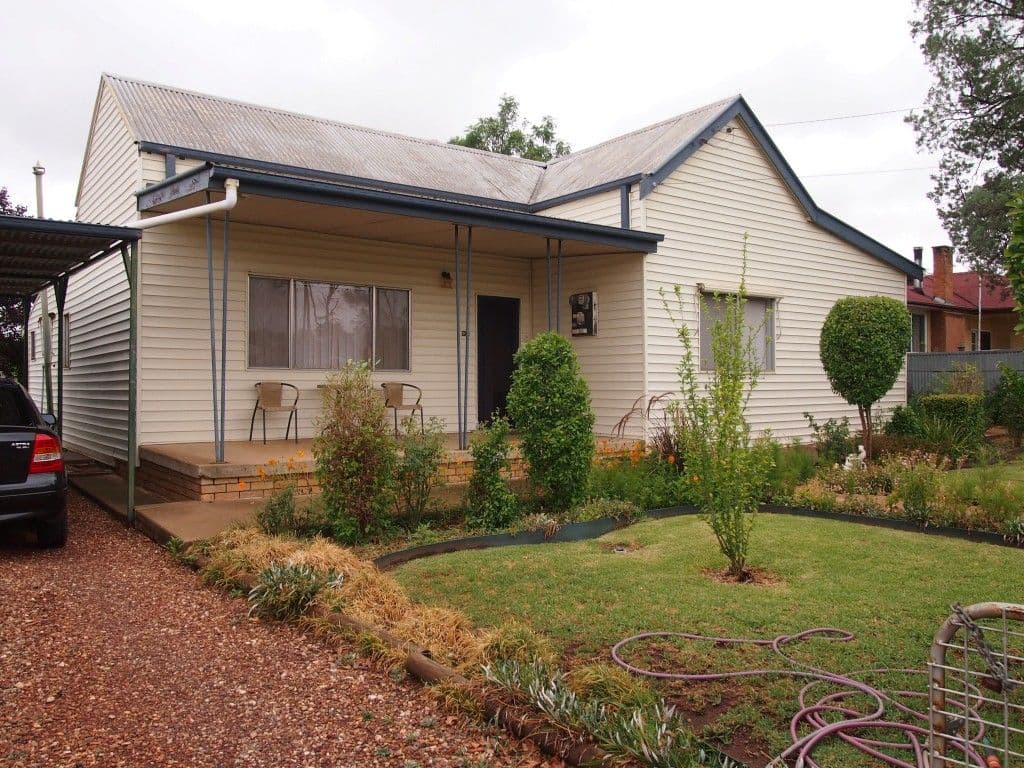 203 Bathurst Street, Condobolin - Image 1