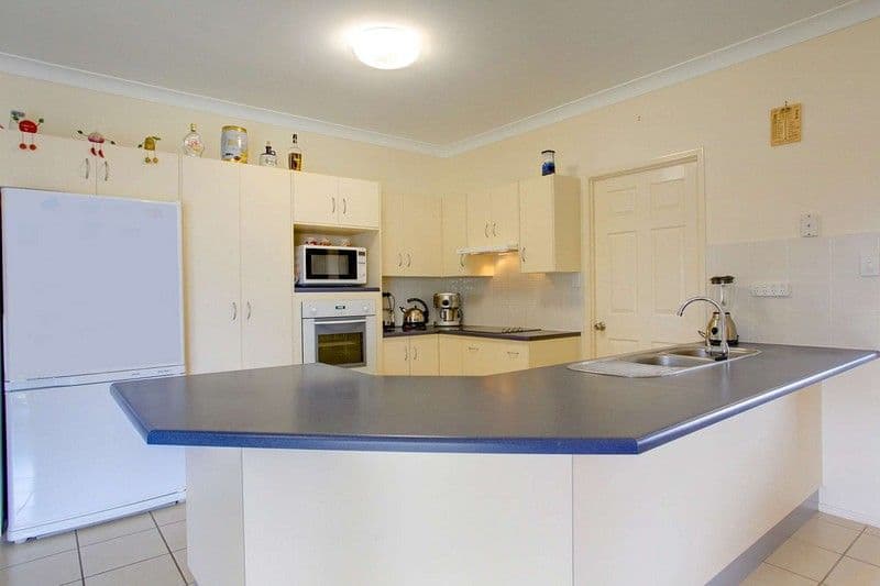 118 Greenwood Drive, KIRWAN QLD 4817, Kirwan - Thumbnail 3