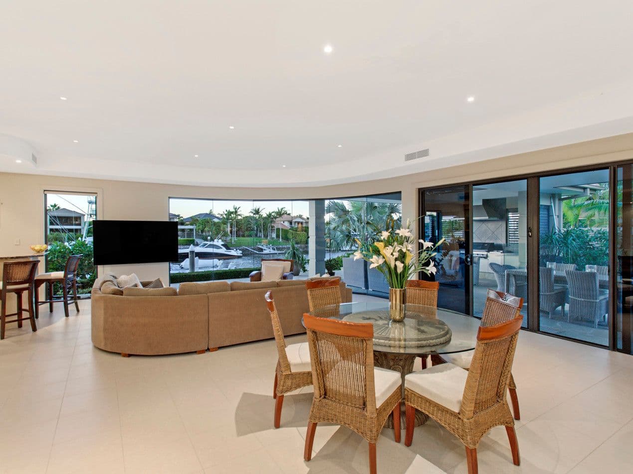 1059 Rosebank Way, Hope Island QLD 4212, Hope Island - Thumbnail 8