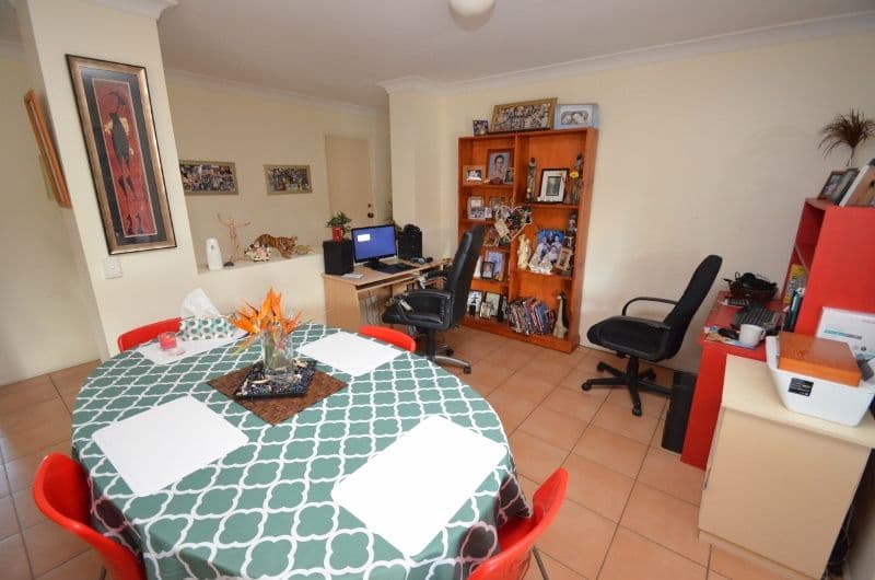 15 Oxbridge Chase, Arundel QLD 4214, Arundel - Thumbnail 5
