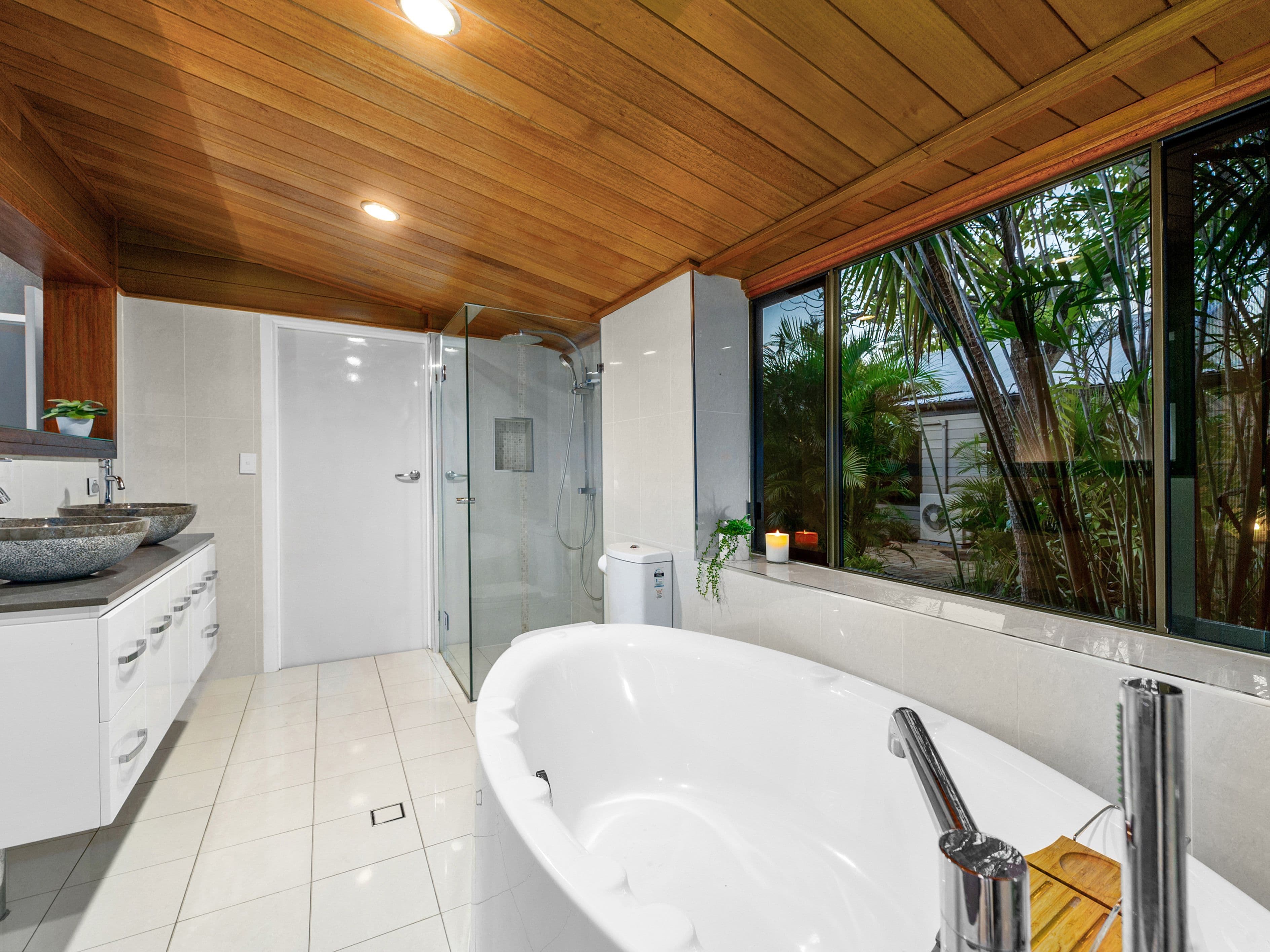 7 Mountain View Court, Samford Valley QLD 4520, Samford Valley - Thumbnail 8
