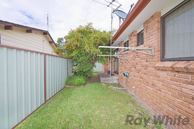 Unit 1, 40-42 Ocean View Road, Gorokan NSW 2263, Gorokan - Thumbnail 4