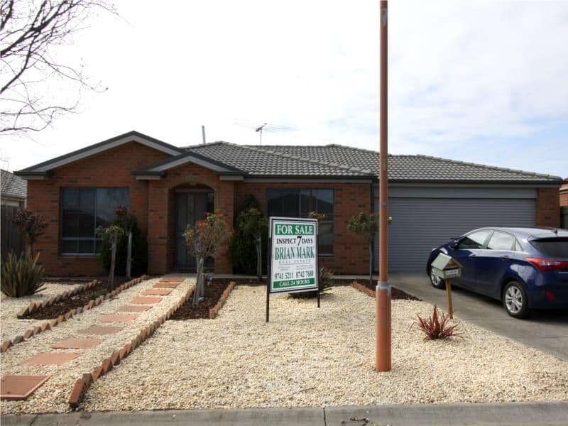 1/10 Gordon Street, Werribee - Image 1