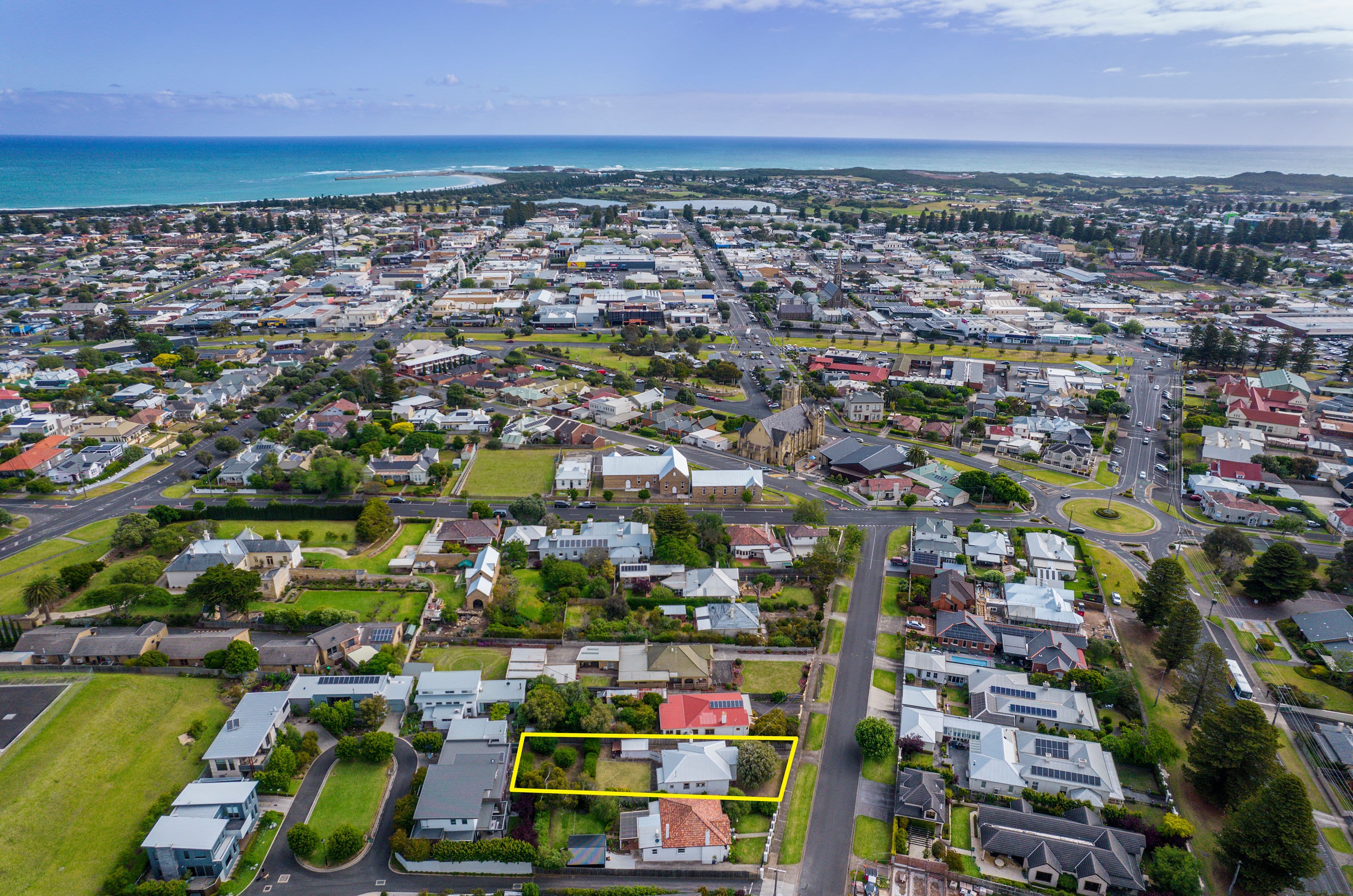 16 Mickle Crescent, Warrnambool VIC 3280, Warrnambool - Thumbnail 3