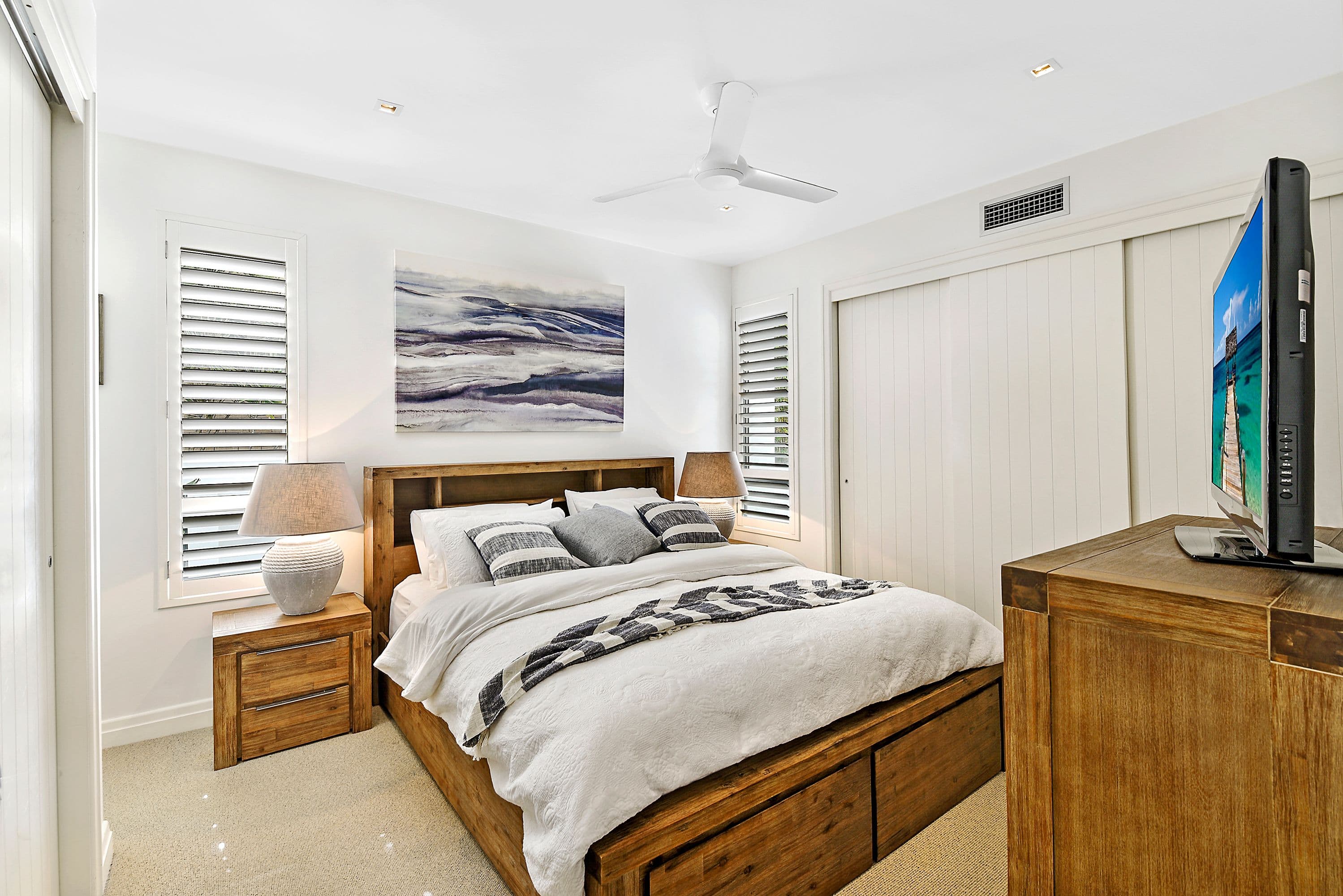 160 Jefferson Lane, Palm Beach QLD 4221, Palm Beach - Thumbnail 7