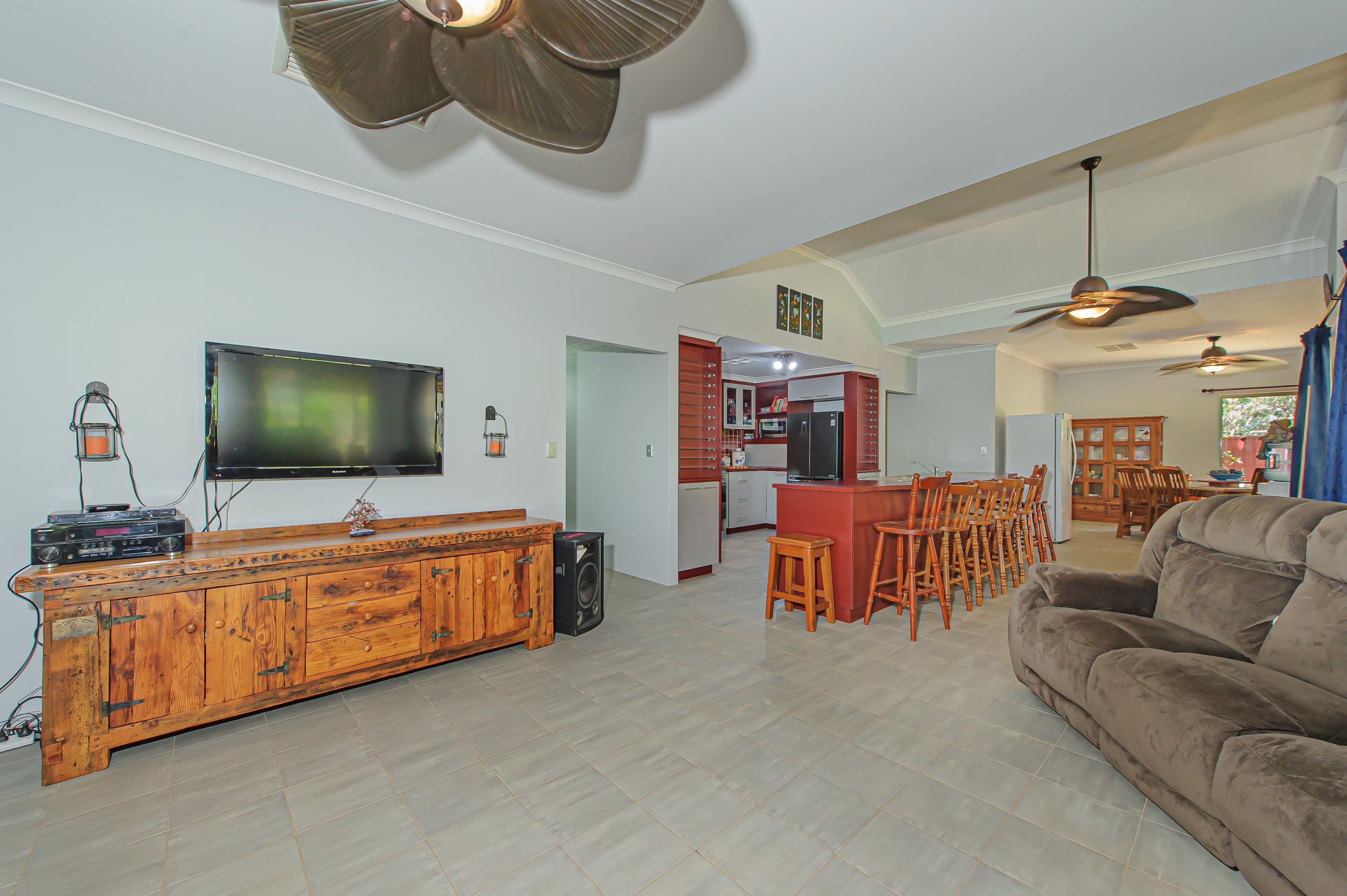 123 Santa Gertrudis Drive, Lower Chittering WA 6084, Lower Chittering - Thumbnail 4