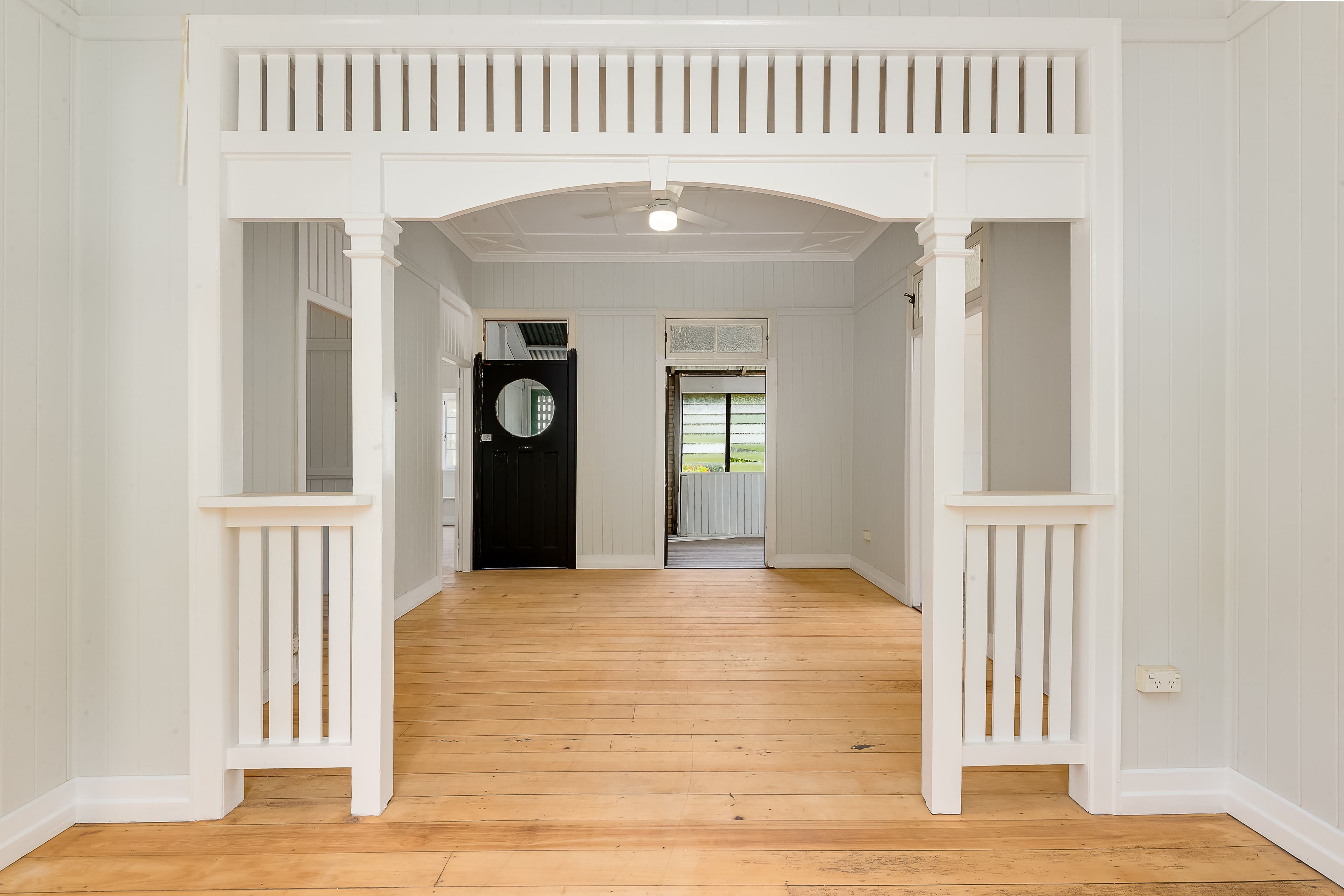 6 Rouen Road, Bardon QLD 4065, Bardon - Thumbnail 3