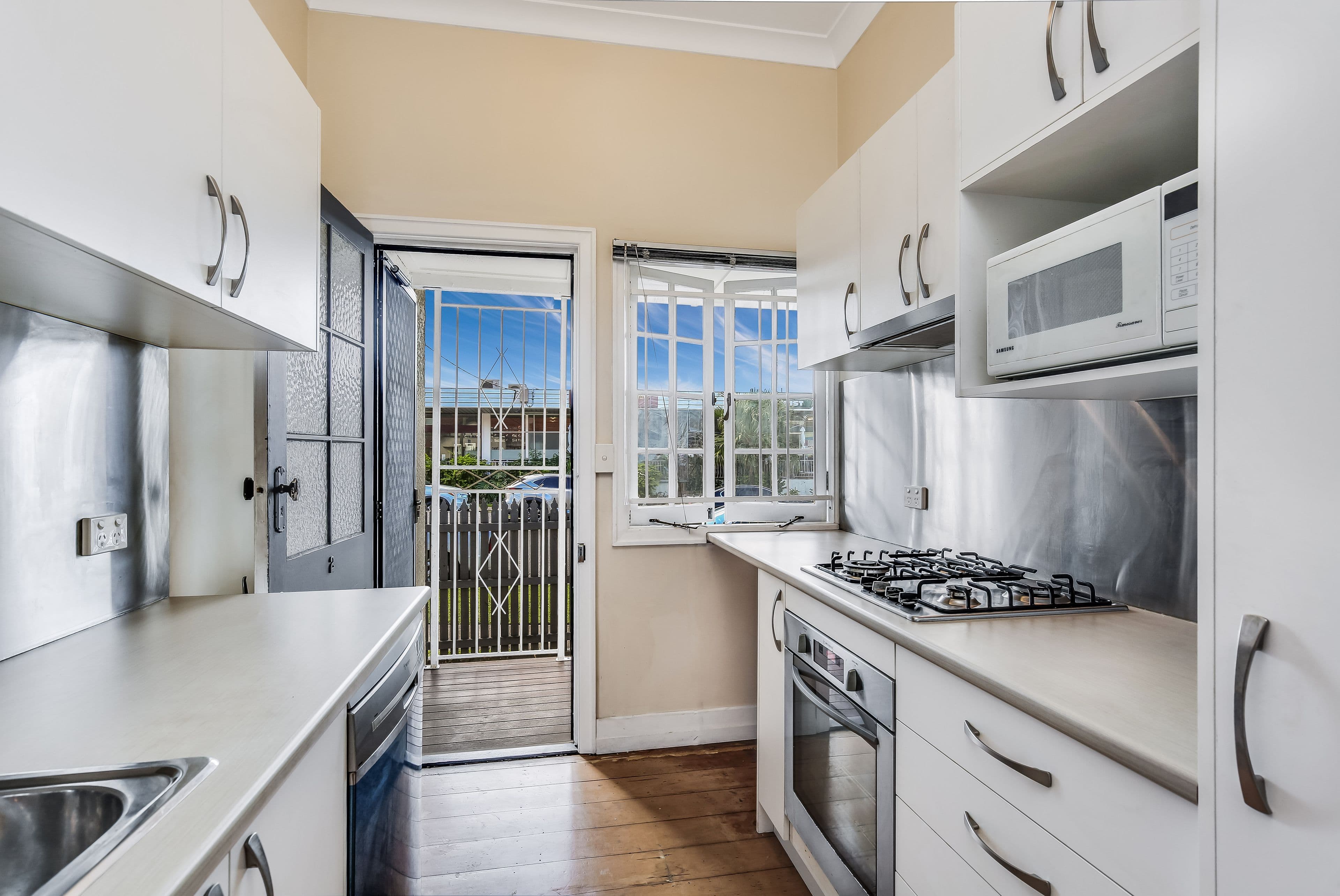 51 Racecourse Road, Hamilton QLD 4007, Hamilton - Thumbnail 5