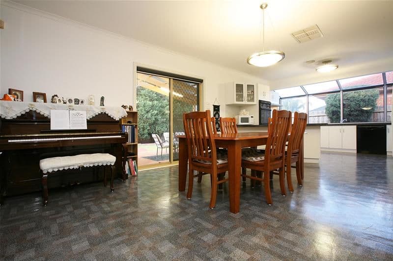 43 Arthur Phillip Way, MILL PARK VIC 3082, Mill Park - Thumbnail 5