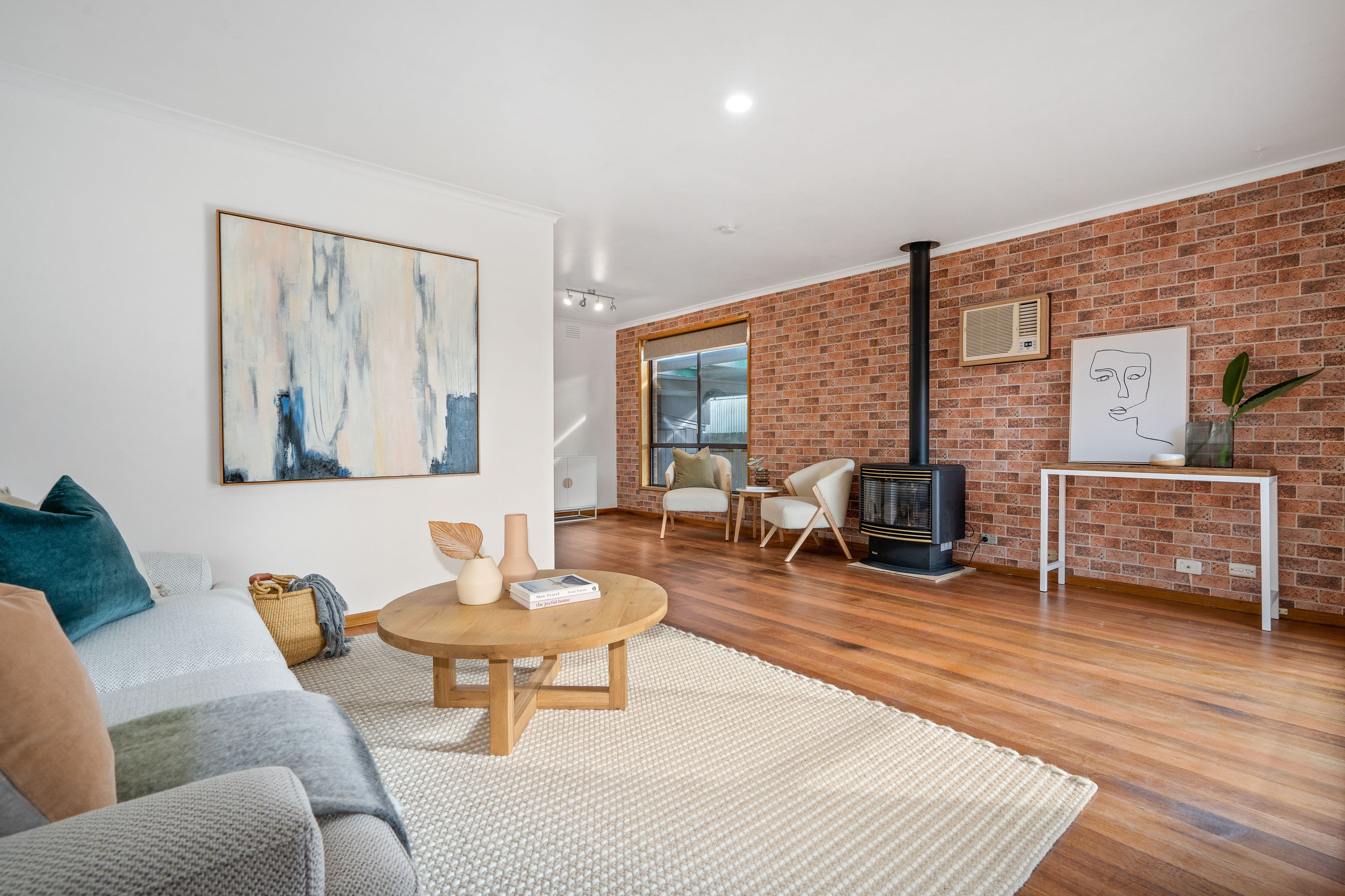 11 Cabernet Crescent, Bundoora VIC 3083, Bundoora - Thumbnail 2