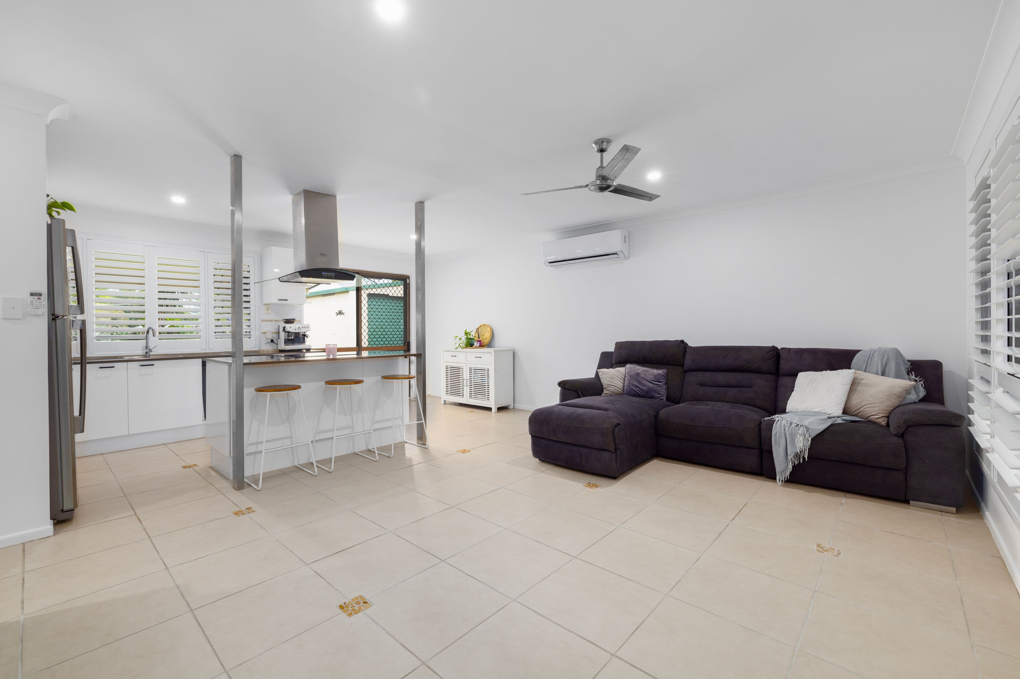 23 Cassia Street, Browns Plains QLD 4118, Browns Plains - Thumbnail 3