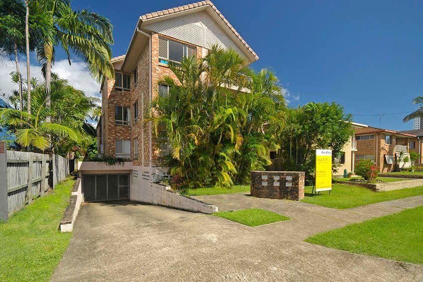 76 Sarawak Avenue, Palm Beach QLD 4221, Palm Beach - Thumbnail 8