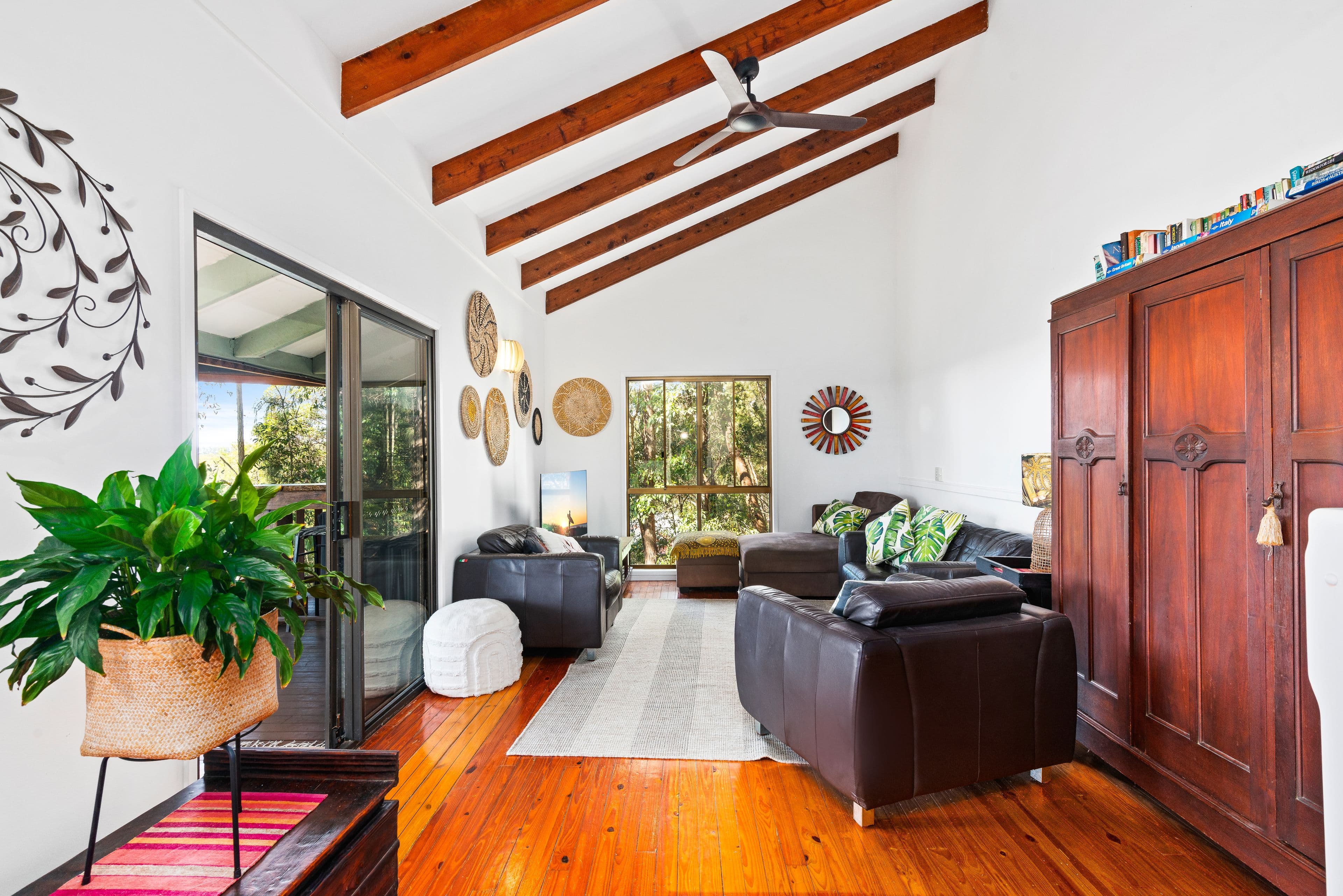 16 Hillier Street, Currumbin Waters QLD 4223, Currumbin Waters - Thumbnail 4