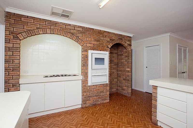 70 Chislehurst Road, LESMURDIE WA 6076, Lesmurdie - Thumbnail 5