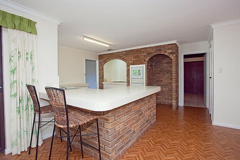 70 Chislehurst Road, LESMURDIE WA 6076, Lesmurdie - Thumbnail 6