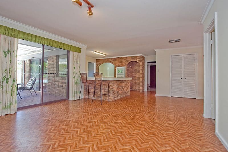 70 Chislehurst Road, LESMURDIE WA 6076, Lesmurdie - Thumbnail 7