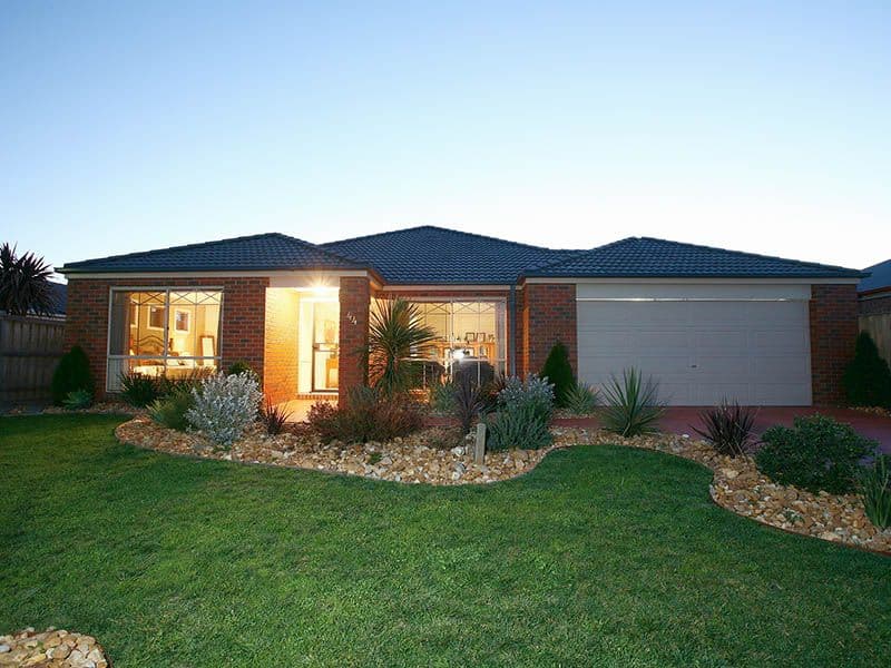 44 Don Collins Way, BERWICK VIC 3806, Berwick - Image 1