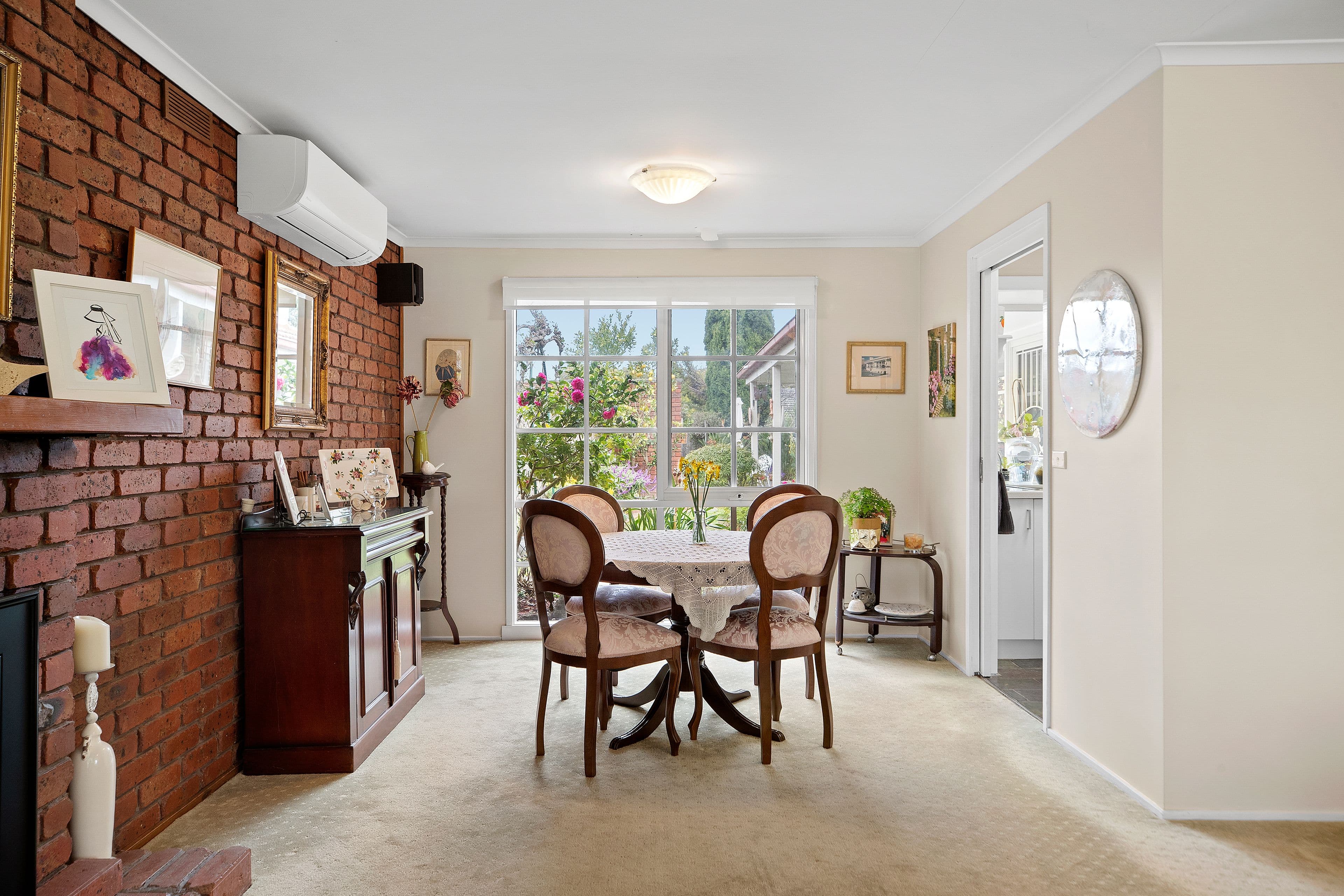 6 Rowena Rise, Wantirna South VIC 3152, Wantirna South - Thumbnail 3