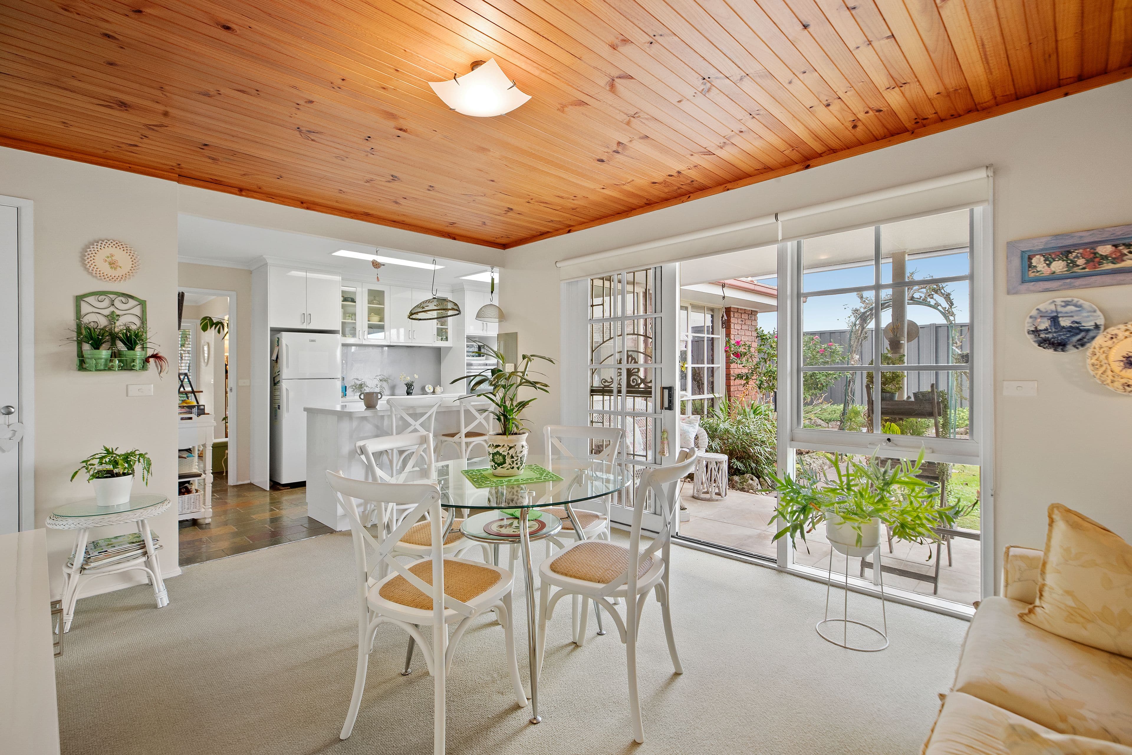 6 Rowena Rise, Wantirna South VIC 3152, Wantirna South - Thumbnail 6