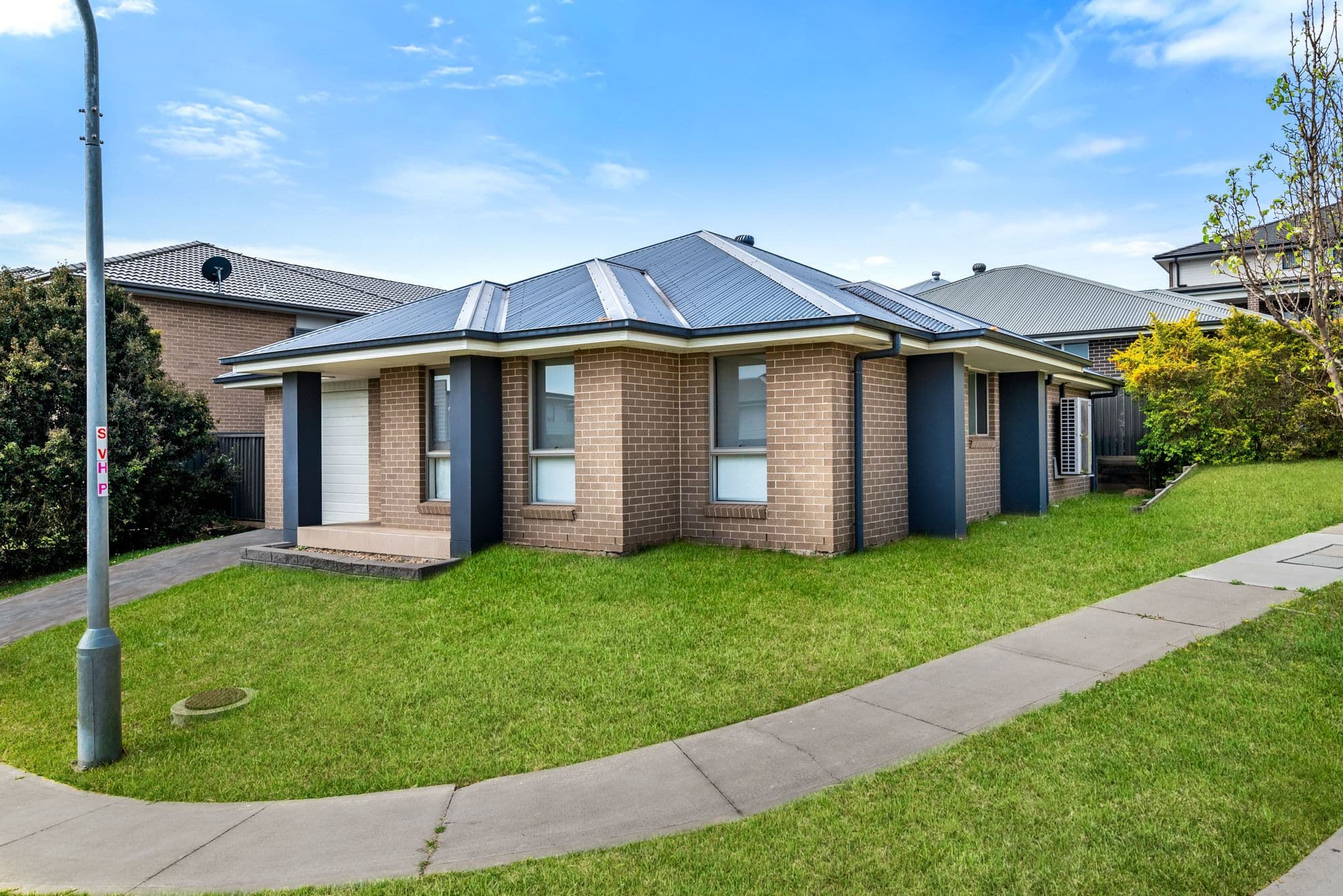 35 Farm Cove, Gregory Hills NSW 2557, Gregory Hills - Thumbnail 2