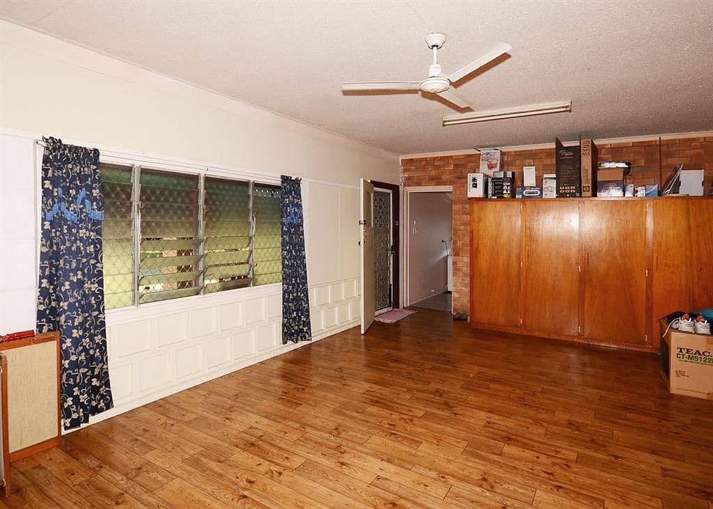 23 Cunningham Street, TORQUAY QLD 4655, Torquay - Thumbnail 3