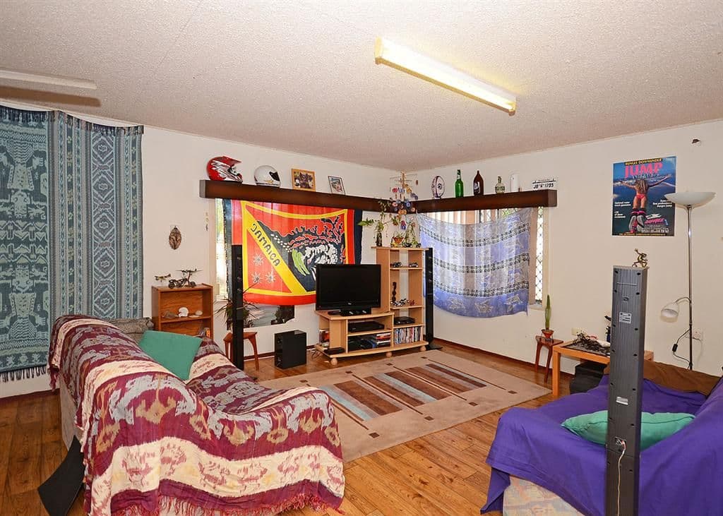 23 Cunningham Street, TORQUAY QLD 4655, Torquay - Thumbnail 5