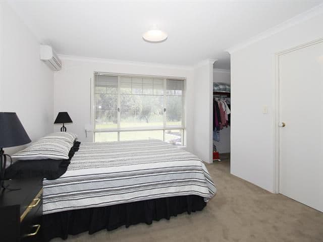 9 O'Farrell Close, ATWELL WA 6164, Atwell - Thumbnail 4