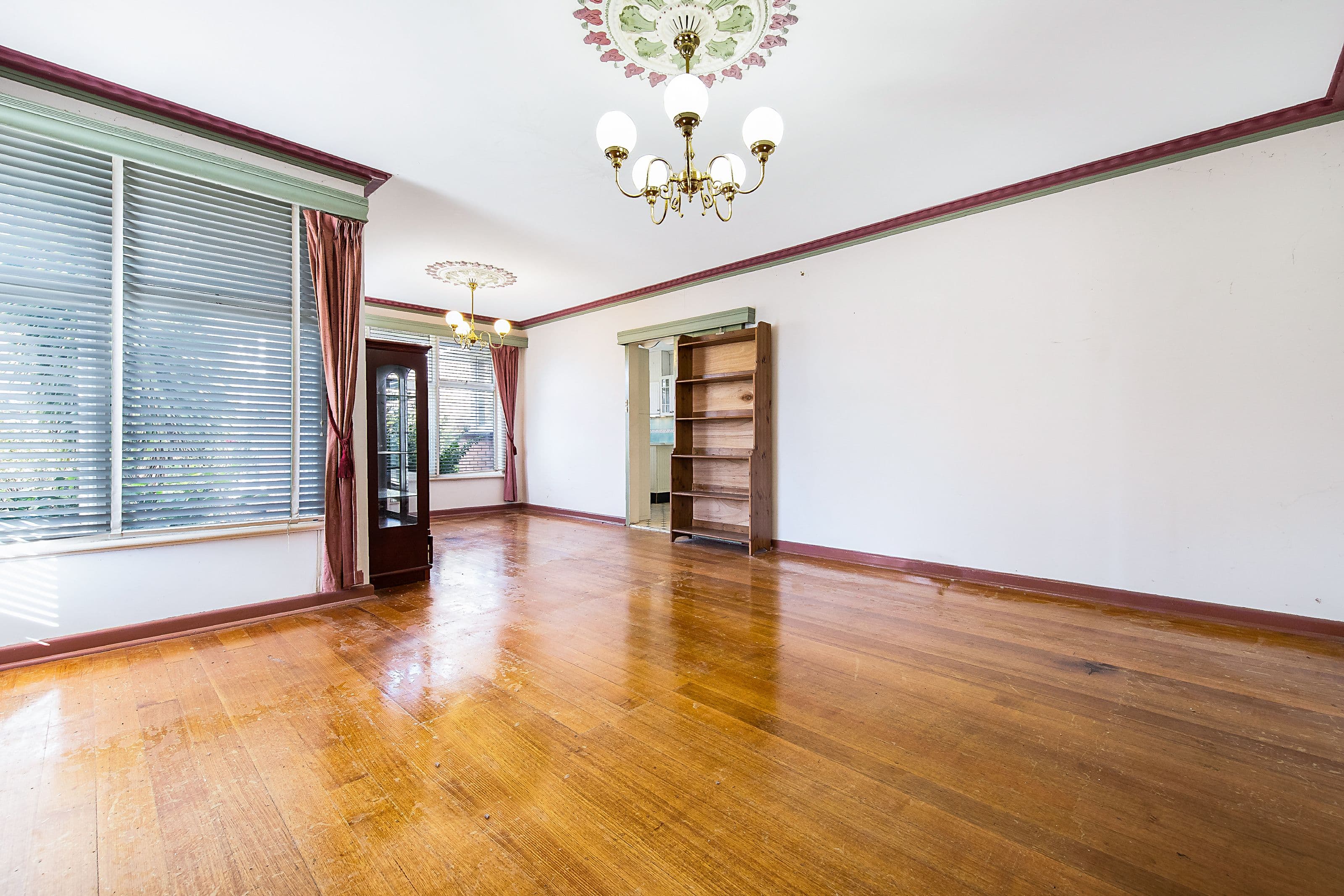 26 Madeline Street, Glen Waverley VIC 3150, Glen Waverley - Thumbnail 2