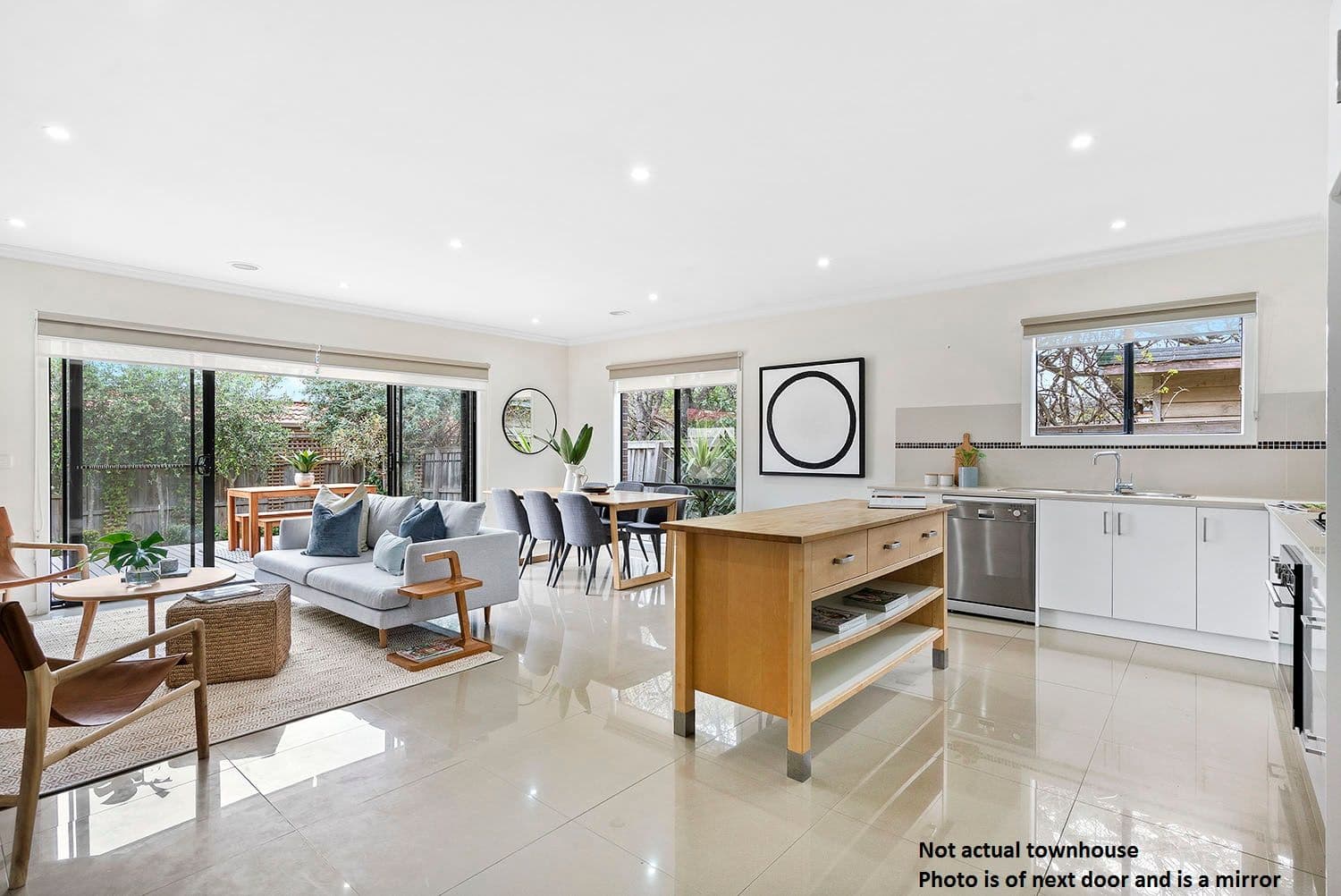 8b Sinclair Street, Cheltenham VIC 3192, Cheltenham - Thumbnail 3